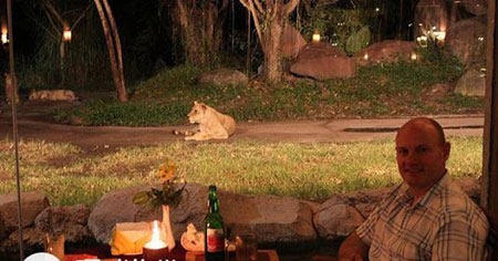 Dùng bữa cùng… dã thú